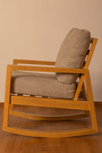 Cargar imagen en el visor de la galería, Mecedora Creta