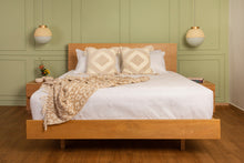 Cargar imagen en el visor de la galería, Cama Lia