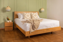 Cargar imagen en el visor de la galería, Cama Lia