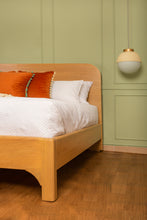 Cargar imagen en el visor de la galería, Cama Irene