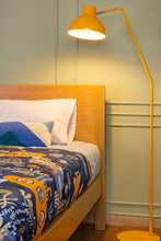 Cargar imagen en el visor de la galería, Cama Junior