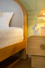 Cargar imagen en el visor de la galería, Cama Elena