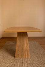 Cargar imagen en el visor de la galería, Mesa de comedor Belén