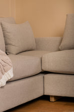 Cargar imagen en el visor de la galería, Esquinero Malmo