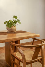 Cargar imagen en el visor de la galería, Mesa de comedor Maria
