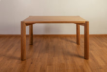 Cargar imagen en el visor de la galería, Mesa de comedor Elisa