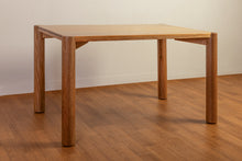Cargar imagen en el visor de la galería, Mesa de comedor Elisa