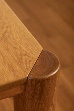 Cargar imagen en el visor de la galería, Mesa de comedor Elisa