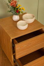 Cargar imagen en el visor de la galería, Nochero Loren