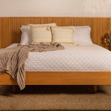 Cargar imagen en el visor de la galería, Cama Ana + nocheros