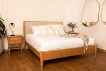 Cargar imagen en el visor de la galería, Cama Alba