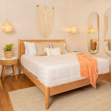 Cargar imagen en el visor de la galería, Cama Mid century