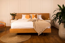 Cargar imagen en el visor de la galería, Cama Sara + nocheros